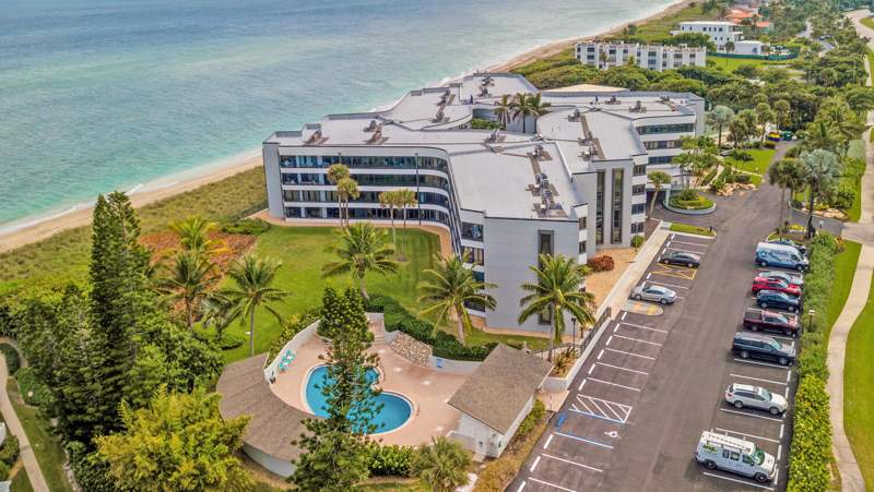 2 bedroom Condominium at 1357 NE Ocean Boulevard #404, Suntide Condo, Stuart — photo 2