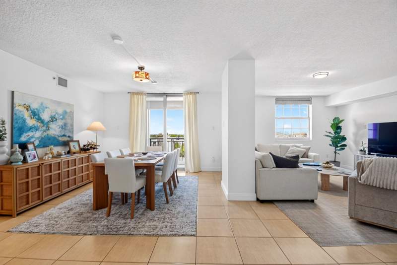 3 bedroom Condominium at 610 Clematis Street #700, 610 Clematis Condo, West Palm Beach — photo 2