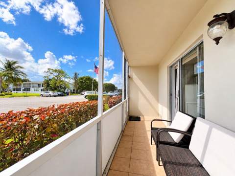 153 Cambridge G, West Palm Beach FL - photo 9 of 16