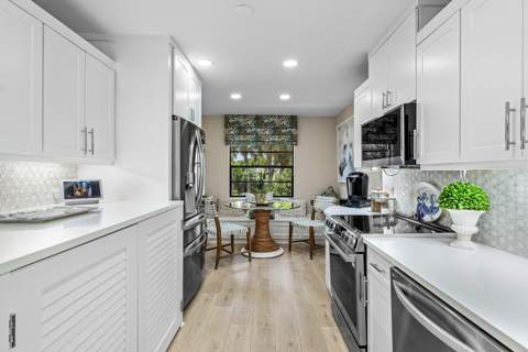 17 Eastgate Drive #B, Boynton Beach FL - photo 14 of 69