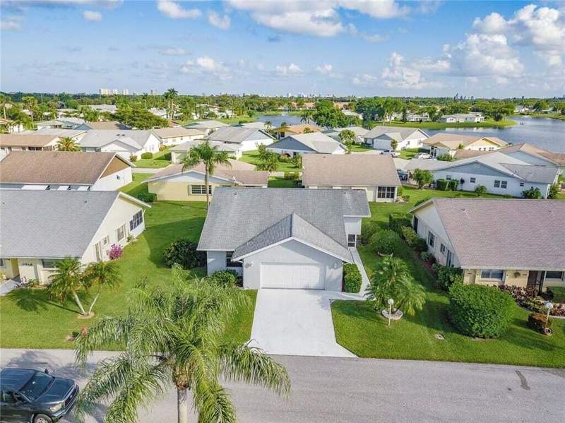 3 bedroom Single Family Residence at 3830 Rowena Circle, Cypress Lakes 8, West Palm Beach — photo 5