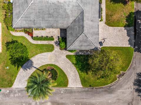 213 NW 94th Way, Coral Springs FL - photo 12 of 57
