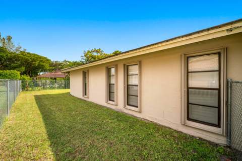 213 NW 94th Way, Coral Springs FL - photo 22 of 57