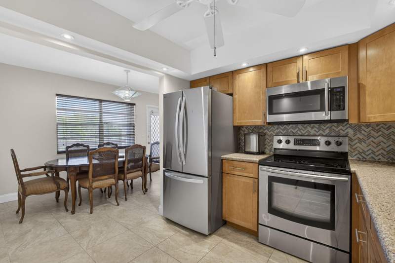 2 bedroom Condominium at 361 Wellington J, Wellington Condos, West Palm Beach — photo 4