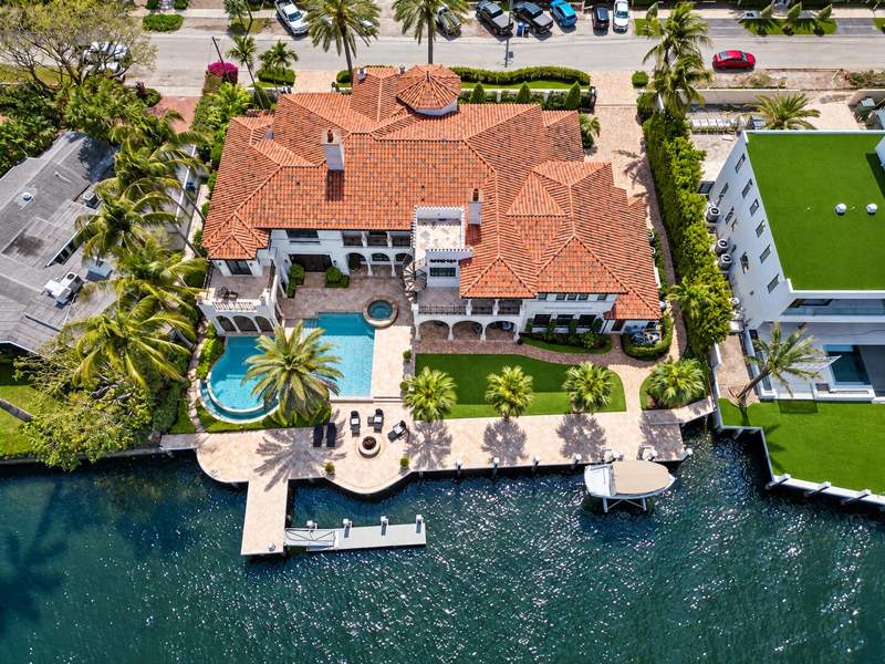 6 bedroom Single Family Residence at 1627 SE 7th Street, Rio Vista Isles, Fort Lauderdale — photo 5