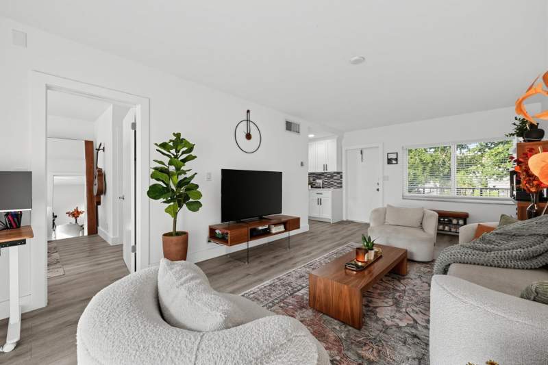 1 bedroom Condominium at 4143 N Ocean Boulevard #209, Gable Arms Condo, Fort Lauderdale — photo 4
