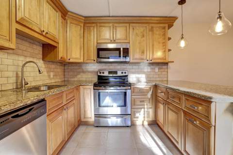 1315 13th Court, Palm Beach Gardens FL - photo 8 of 23