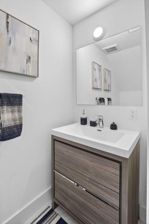 4173 N Oak Place, Dania Beach FL - photo 8 of 31