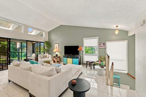 7858 Granada Place #404, Boca Raton FL - photo 9 of 43