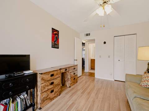 1031 Hythe B, Boca Raton FL - photo 14 of 27