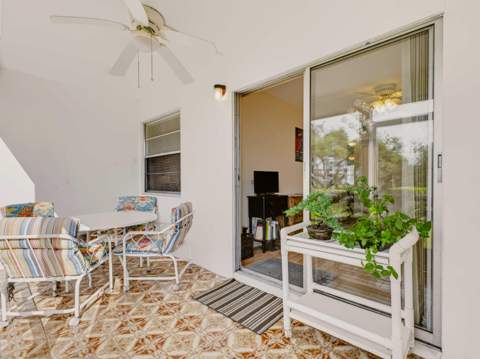 1031 Hythe B, Boca Raton FL - photo 19 of 27
