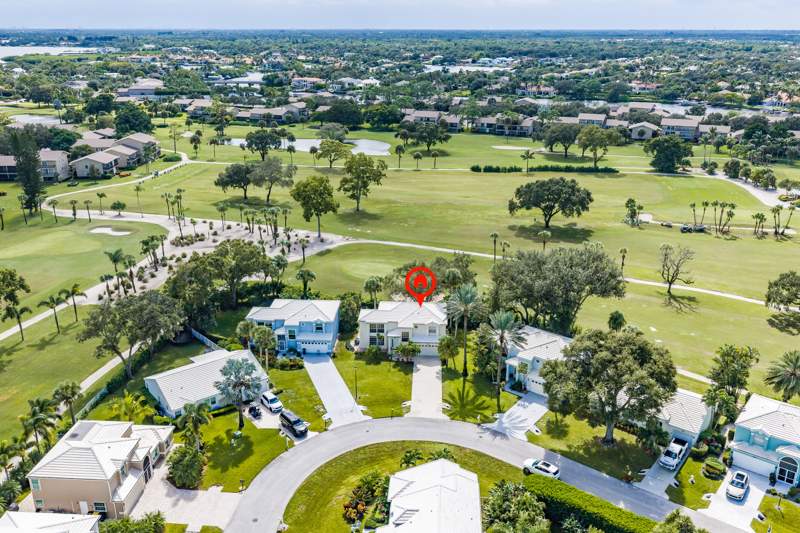3 bedroom Single Family Residence at 18205 SE Fairview Circle, North Passage, Tequesta — photo 2