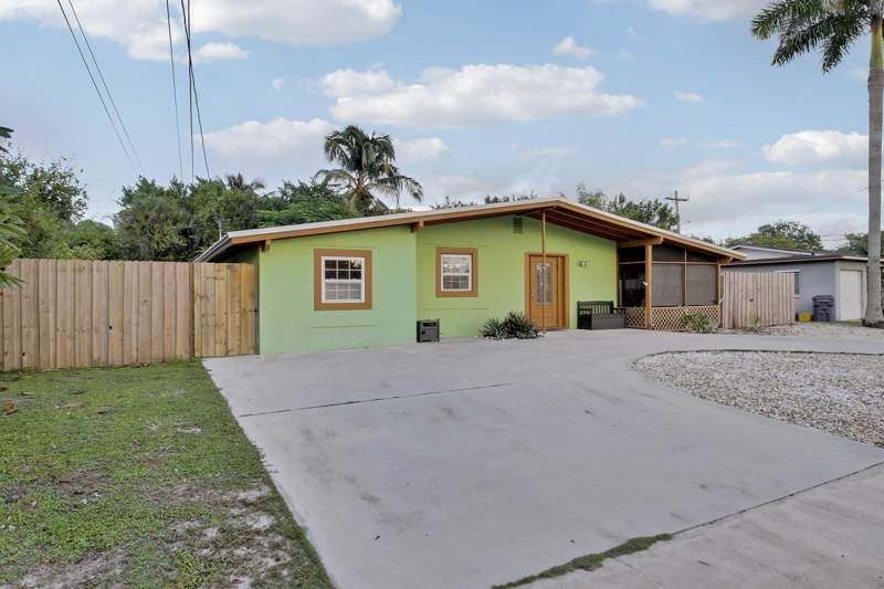 3 bedroom Single Family Residence at 1225 Mohawk Street, Jupiter River Estates Replat, Jupiter — photo 4