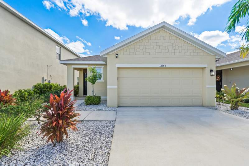 3 bedroom Single Family Residence at 12248 Rimini Way, Verano South Pud 1 - Pod G - Plat No. 1, Port St. Lucie — photo 2