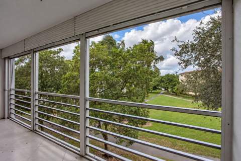 2804 Victoria Way #C3, Coconut Creek FL - photo 22 of 27