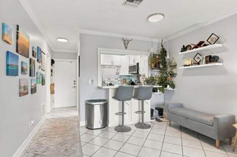 2201 SE 9th Street #207, Pompano Beach FL - photo 10 of 29