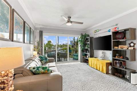 2201 SE 9th Street #207, Pompano Beach FL - photo 13 of 29