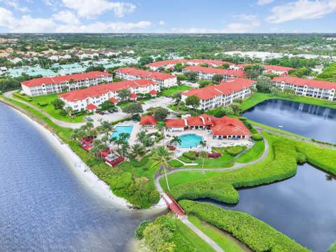 107 Half Moon Circle #A1, Hypoluxo FL - photo 11 of 21