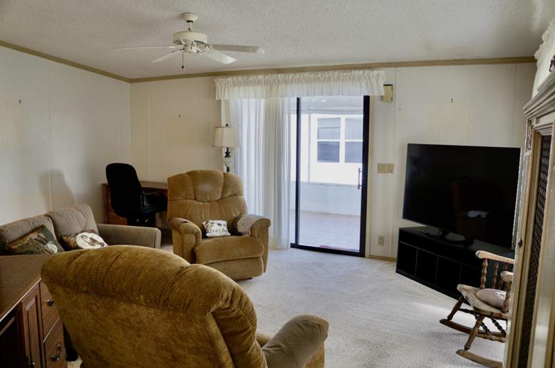 2 bedroom Manufactured Home at 4687 SE Copperwood Terrace, Pinelake Garden & Estates, Stuart — photo 5