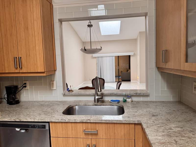 2 bedroom Villa at 6315 Kings Gate Circle #6315, Huntington Pointe, Delray Beach — photo 2