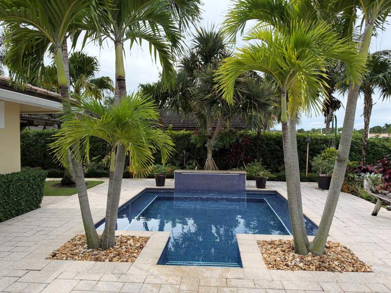 4 bedroom Single Family Residence at 1005 Country Club Drive, Golf Course Add 2 To Village Of North Palm Beach I, North Palm Beach — photo 5