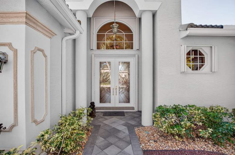 4 bedroom Single Family Residence at 7657 Royale River Lane, Valencia Shores, Lake Worth — photo 5
