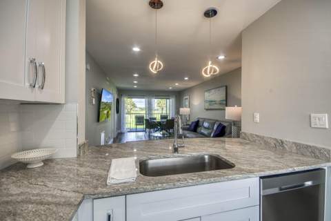 13369 Touchstone Place #201, Palm Beach Gardens FL - photo 14 of 40