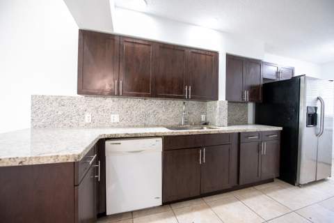 10939 W Broward Boulevard #10939, Plantation FL - photo 11 of 47