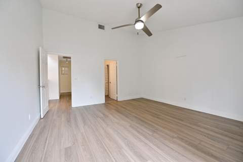 10939 W Broward Boulevard #10939, Plantation FL - photo 18 of 47