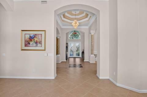 7657 Royale River Lane, Lake Worth FL - photo 7 of 55