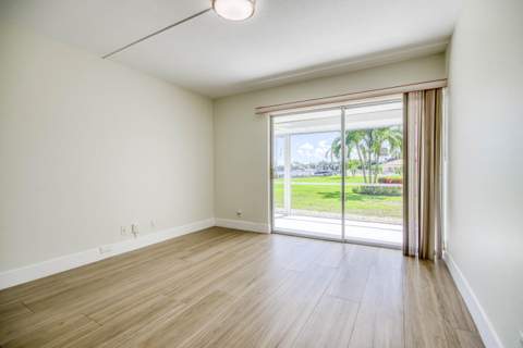 478 Tequesta Drive #115, Tequesta FL - photo 14 of 31