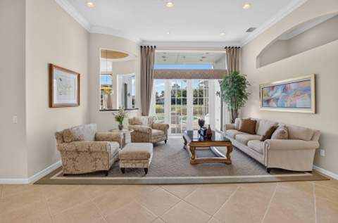 7657 Royale River Lane, Lake Worth FL - photo 10 of 55