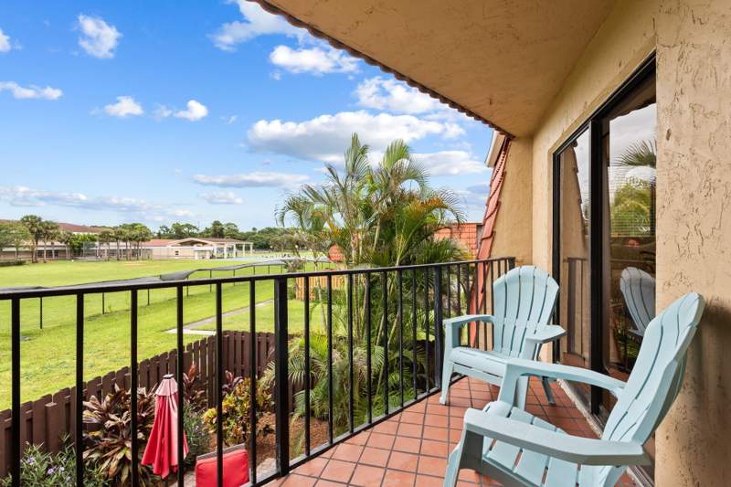 2 bedroom Townhouse at 8393 Trent Court, Boca Rio North, Boca Raton — photo 2