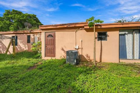 4972 NE 14th Avenue, Pompano Beach FL - photo 14 of 26