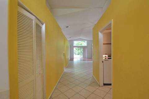 8179 White Rock Circle, Boynton Beach FL - photo 10 of 17