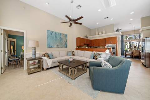 140 Thornton Drive, Palm Beach Gardens FL - photo 10 of 24