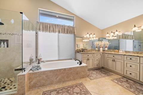 140 Thornton Drive, Palm Beach Gardens FL - photo 21 of 24