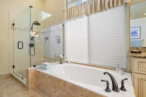 140 Thornton Drive, Palm Beach Gardens FL - photo 22 of 24