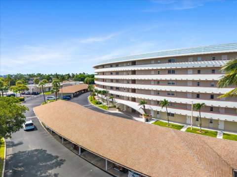 1319 E Hillsboro Boulevard #409, Deerfield Beach FL - photo 7 of 54