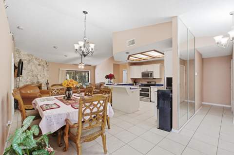 2392 SW Caballero Street, Port St. Lucie FL - photo 11 of 50