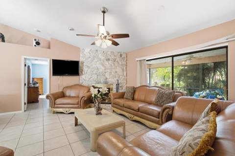 2392 SW Caballero Street, Port St. Lucie FL - photo 15 of 50