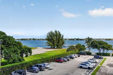 5600 N Flagler Drive #306, West Palm Beach FL - photo 21 of 37
