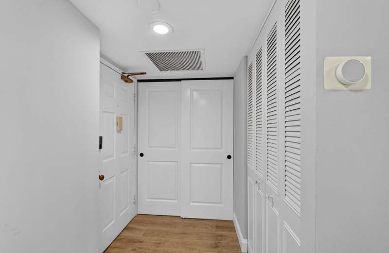 1 bedroom Condominium at 5600 N Flagler Drive #306, Palm Beach House Condo, West Palm Beach — photo 4