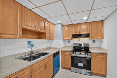 5600 N Flagler Drive #306, West Palm Beach FL - photo 8 of 37
