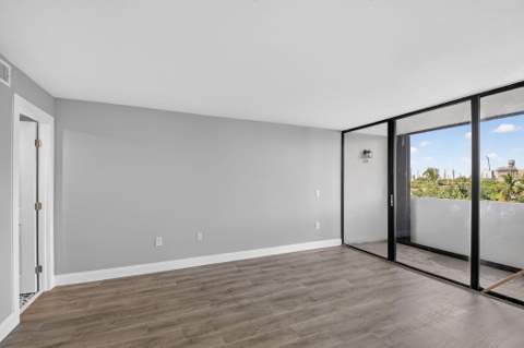 5600 N Flagler Drive #306, West Palm Beach FL - photo 16 of 37