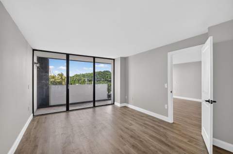5600 N Flagler Drive #306, West Palm Beach FL - photo 17 of 37