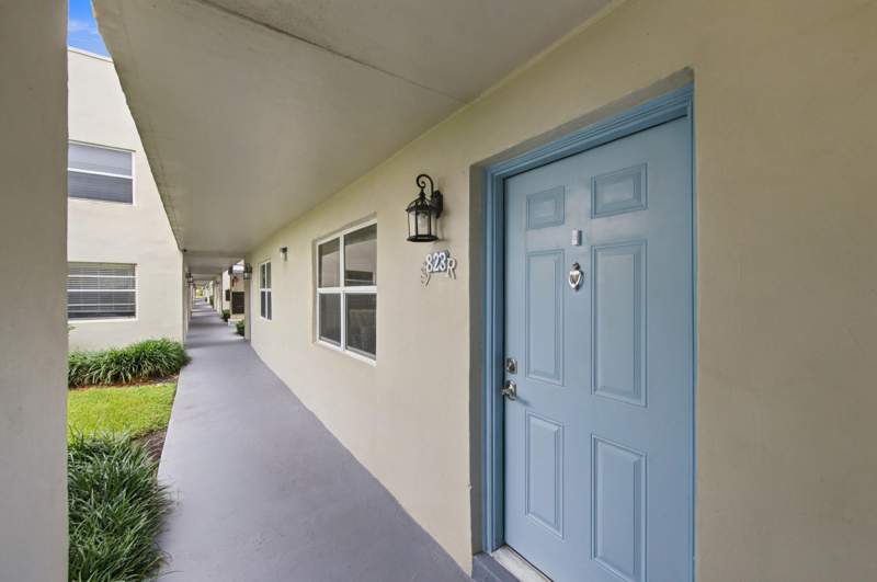 1 bedroom Condominium at 823 Flanders R Drive #R, Kings Point, Delray Beach — photo 4