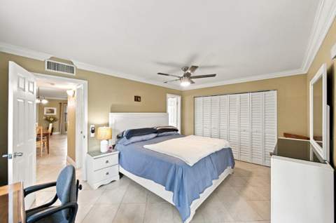 823 Flanders R Drive #R, Delray Beach FL - photo 16 of 49