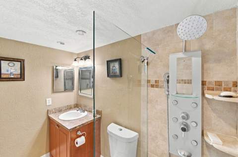 823 Flanders R Drive #R, Delray Beach FL - photo 17 of 49