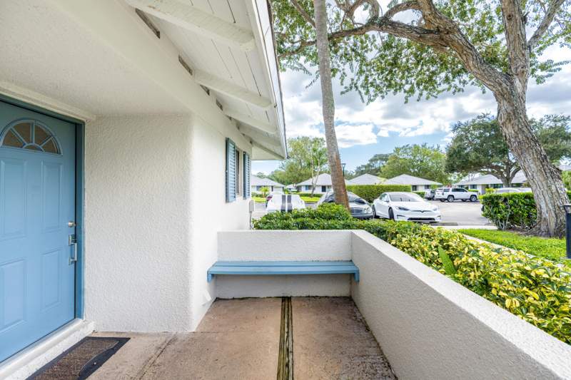 2 bedroom Villa at 828 Club Drive, PGA Club Cottages, Palm Beach Gardens — photo 5